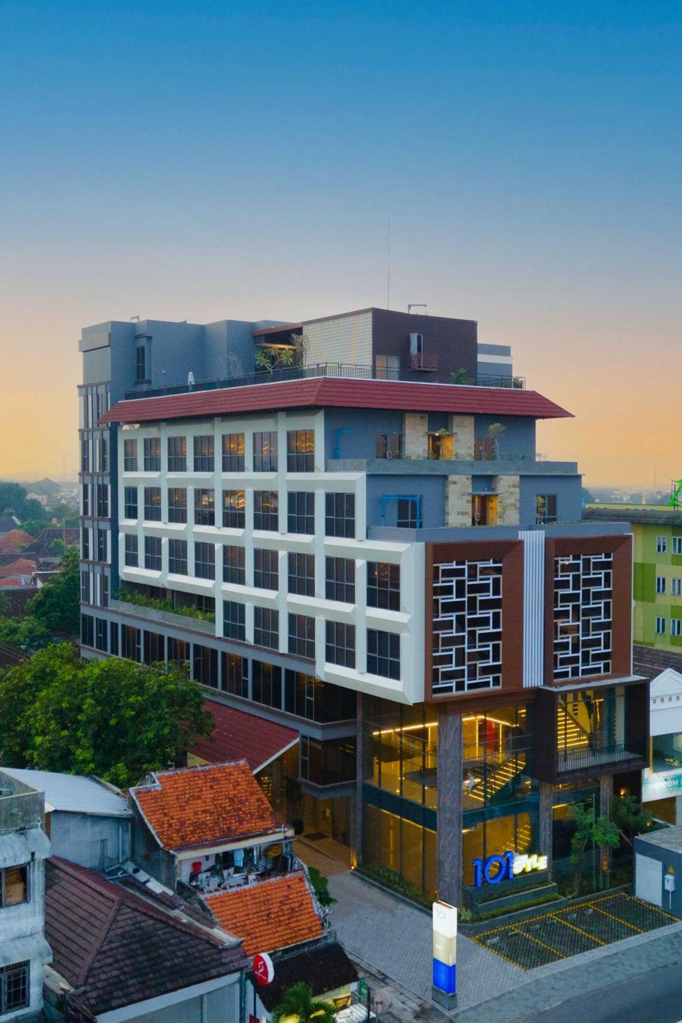 1o1 Style Malioboro Hotel 4*